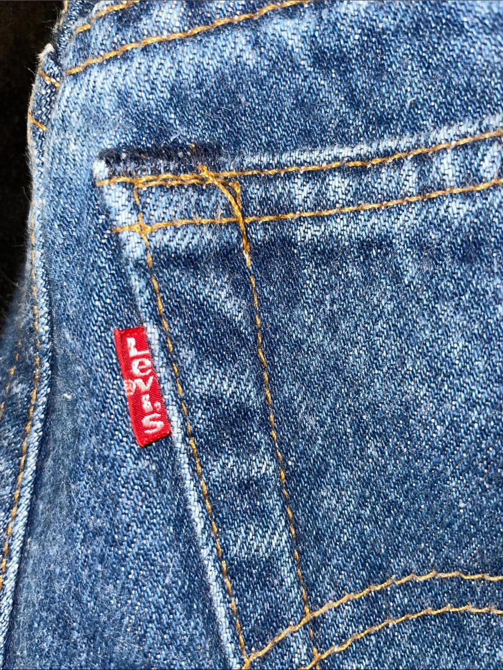 Levi's Men's Light Blue Straight Leg Jeans